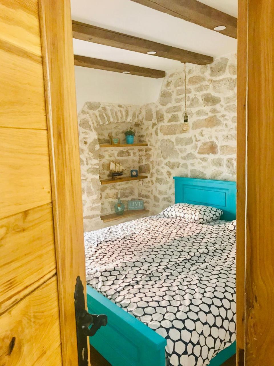 Apartman Bervida Murter Zewnętrze zdjęcie