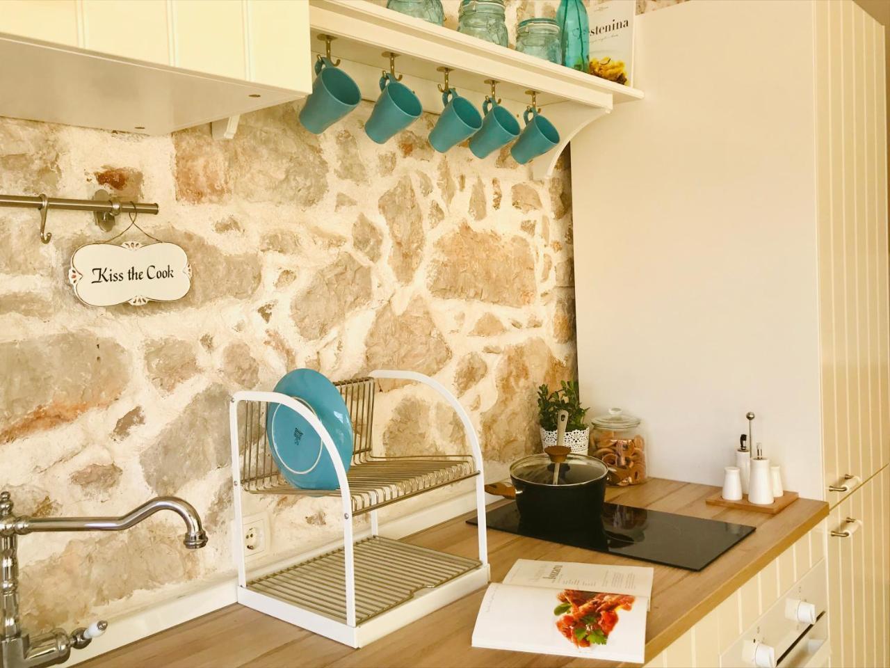 Apartman Bervida Murter Zewnętrze zdjęcie