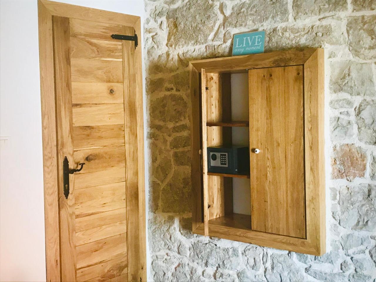 Apartman Bervida Murter Zewnętrze zdjęcie